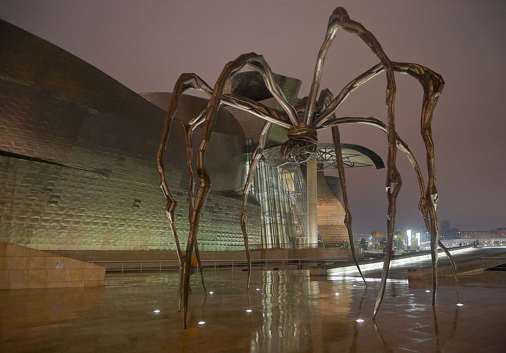 The spider sculpture Maman by Louise Bourgeois