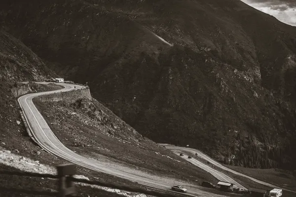 Within the curves of nature thumbnail