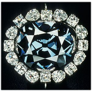 hope-diamond-closeup-chipclark_sq_sml.jpg