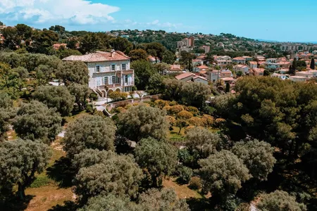 The Renoir Museum occupies the Impressionist's final home.