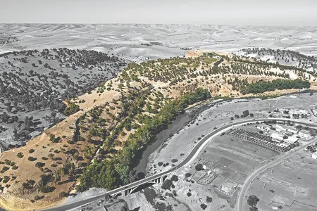 Oued Beht, highlighted in color