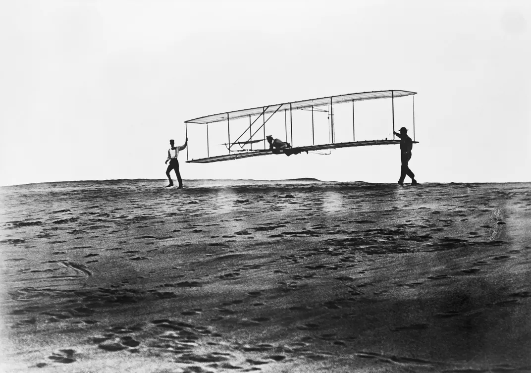 1902 image of Wrights' glider