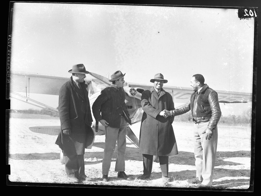 01-DCMLK003-Cloud Club 1 at Coorm Pinkett_Brawner_J.Lunceford_John Green 1950.jpeg