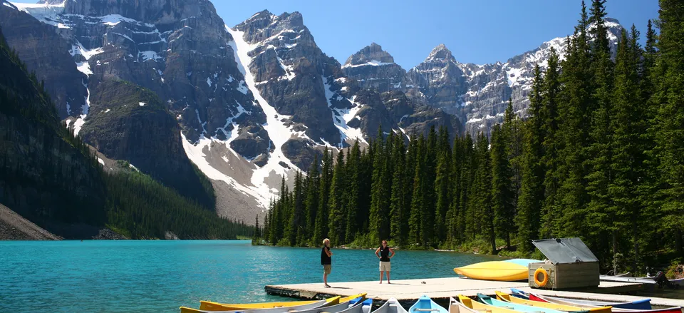  Moraine Lake, near Banff Springs Hotel 