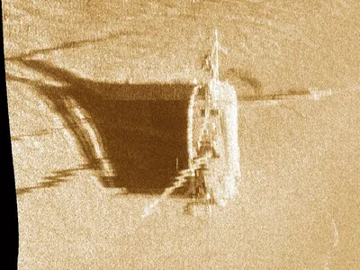 A side scan sonar image of the Royal Albert at the bottom of Lake Ontario.