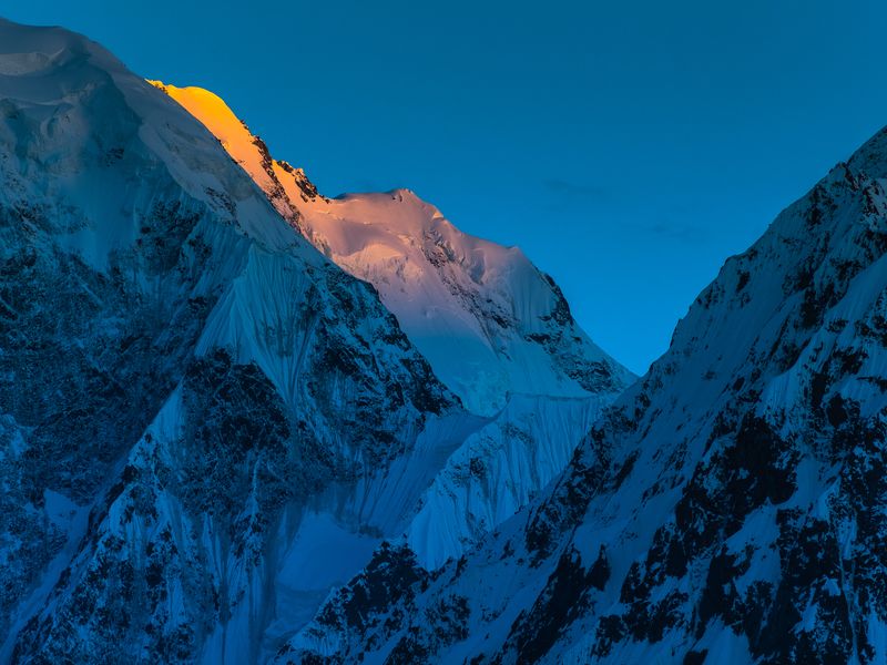 Fire and ice Smithsonian Photo Contest Smithsonian Magazine