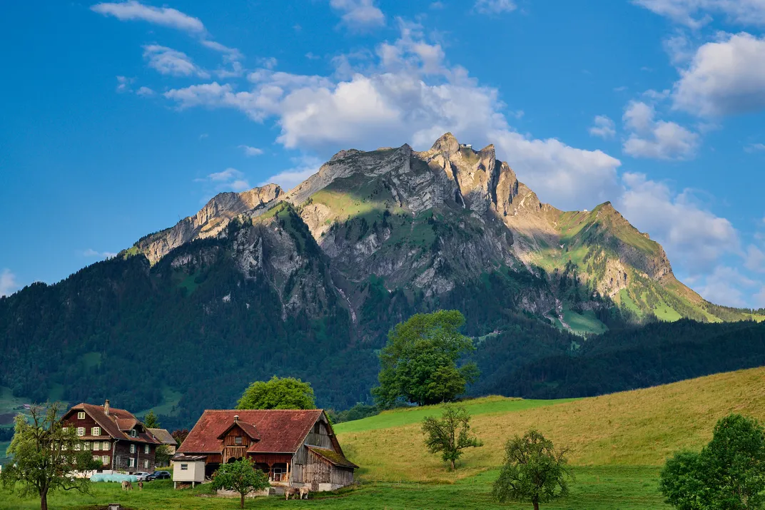 the valley near Mount Pilatus