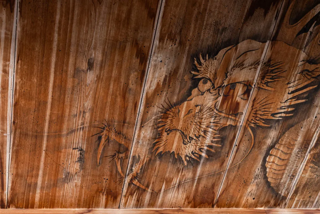 Tairyuji Temple dragon carving