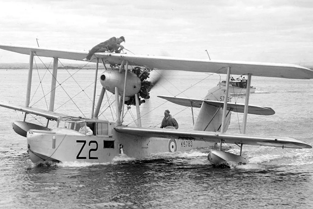 Supermarine_Walrus.jpg