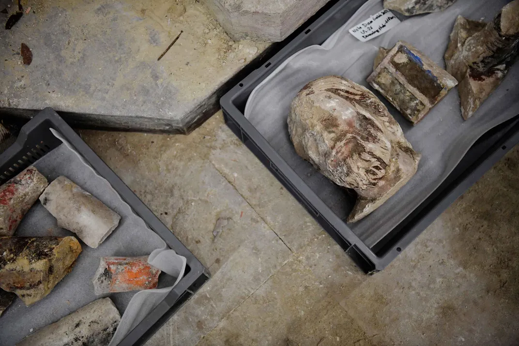 Other objects found with the sarcophagus