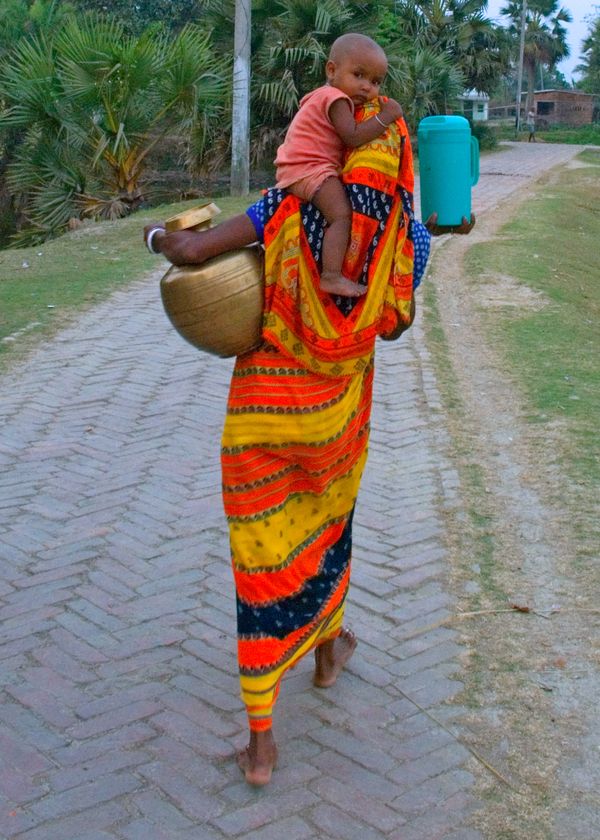 'BUSY LADY'

I TOOK IN A WEST BENGAL VILLAGE thumbnail