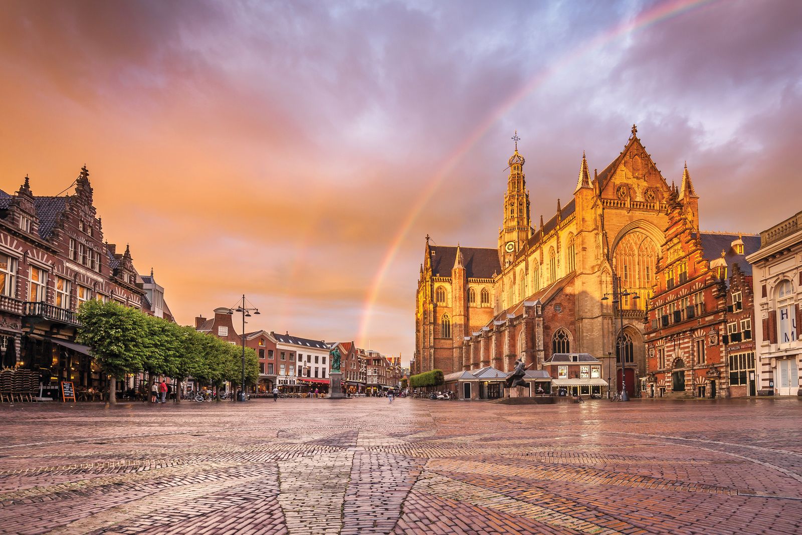 A Stay in Holland: An Art History Journey from Vermeer to Van Gogh