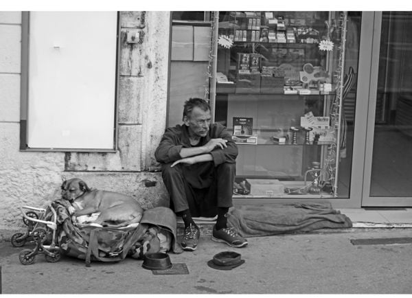 Homeless in Monte Carlo thumbnail