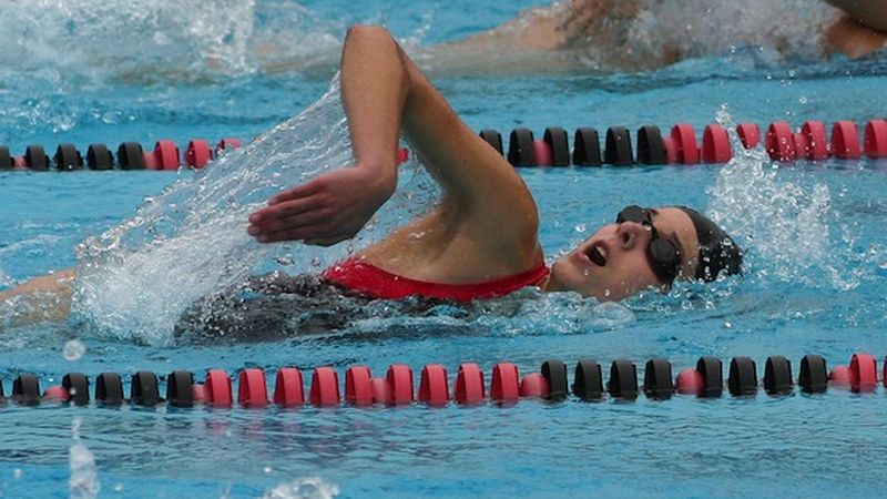 Michael Phelps Swimming Front Crawl