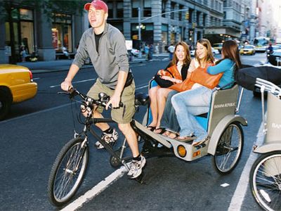 Several dozen companies, such as Manhattan Rickshaw, operate in the United States.