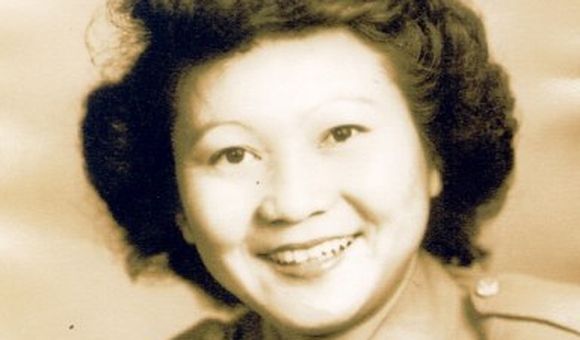 Alice Tetsuko Kono in her Women's Army Corps uniform, around 1943 (NMAH)