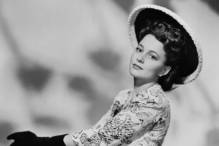 Olivia de Havilland's 1943 legal victory against Warner Bros. contributed to the downfall of the Hollywood studio system.