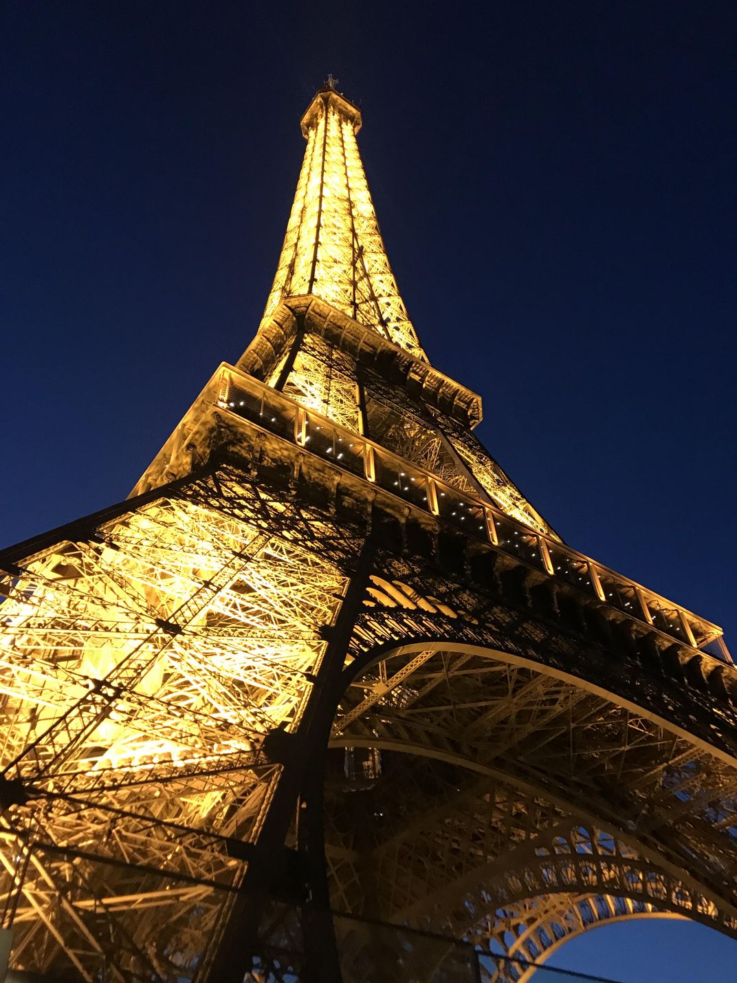 how-did-gustave-eiffel-see-the-eiffel-tower-smithsonian-photo