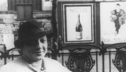 At Her Globe-Spanning Nightclubs‚ This Black Entertainer Hosted a &apos;Who’s Who&apos; of the 20th Century