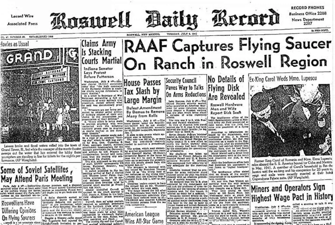Roswell City Limits PHOTO home of UFO Flying Saucers PROJECT BLUE BOOK