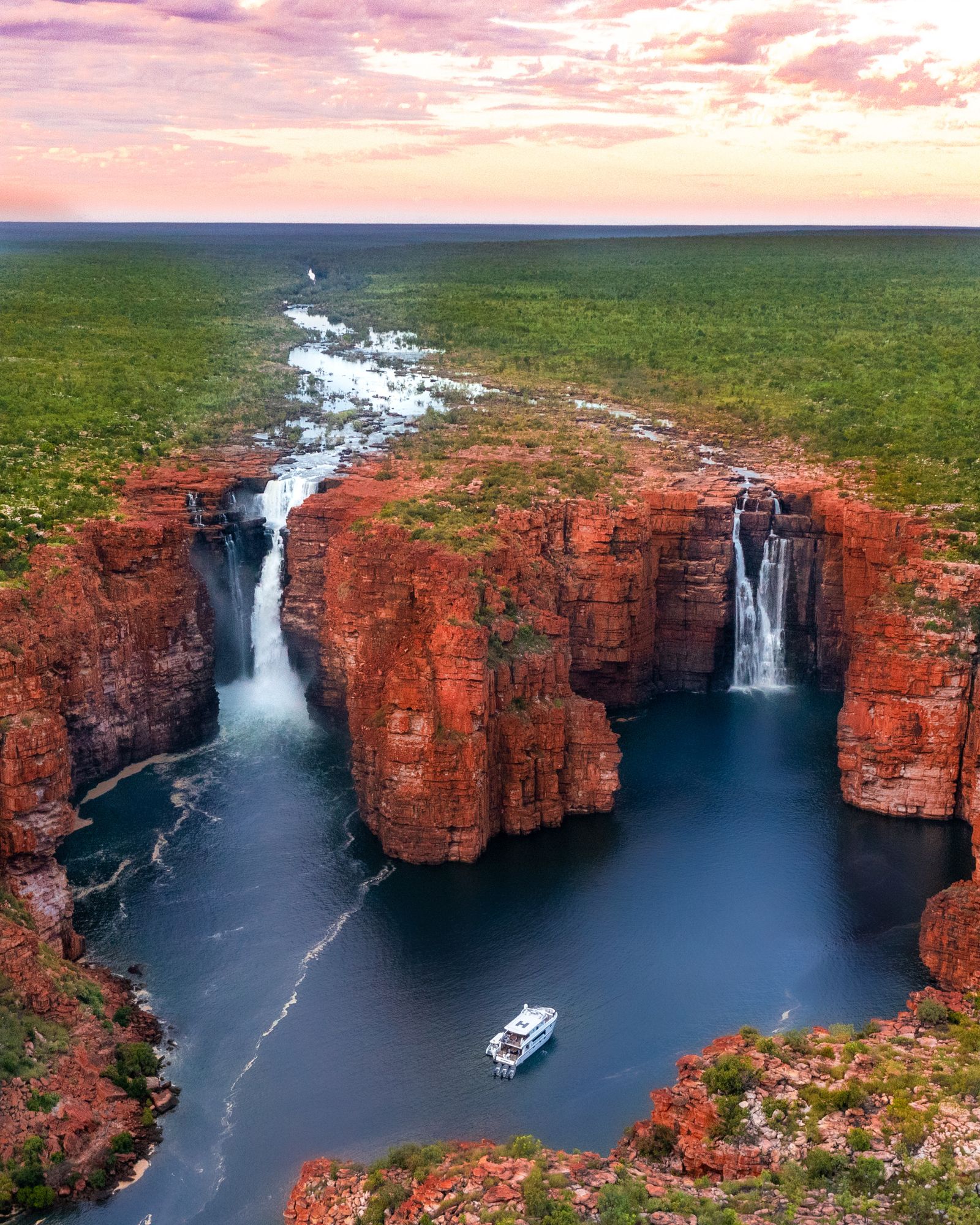10 Otherworldly Adventures of a Lifetime in Western Australia | Sponsored