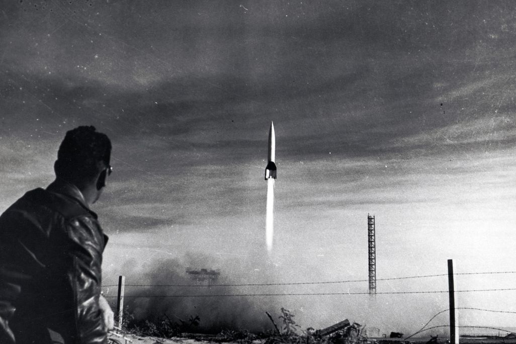 Early V-2 launch.png