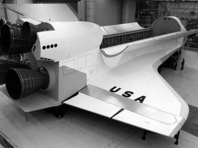 The original full-scale mockup of the space shuttle in 1974.