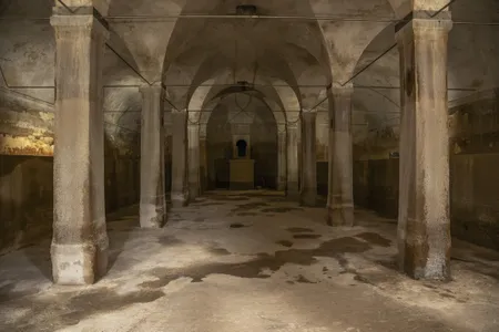 The central reservoir of Hadrian&#39;s Aqueduct

