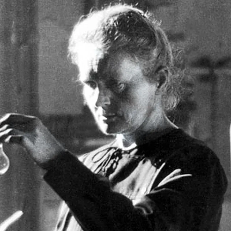 800px x 800px - Madame Curie's Passion | History| Smithsonian Magazine