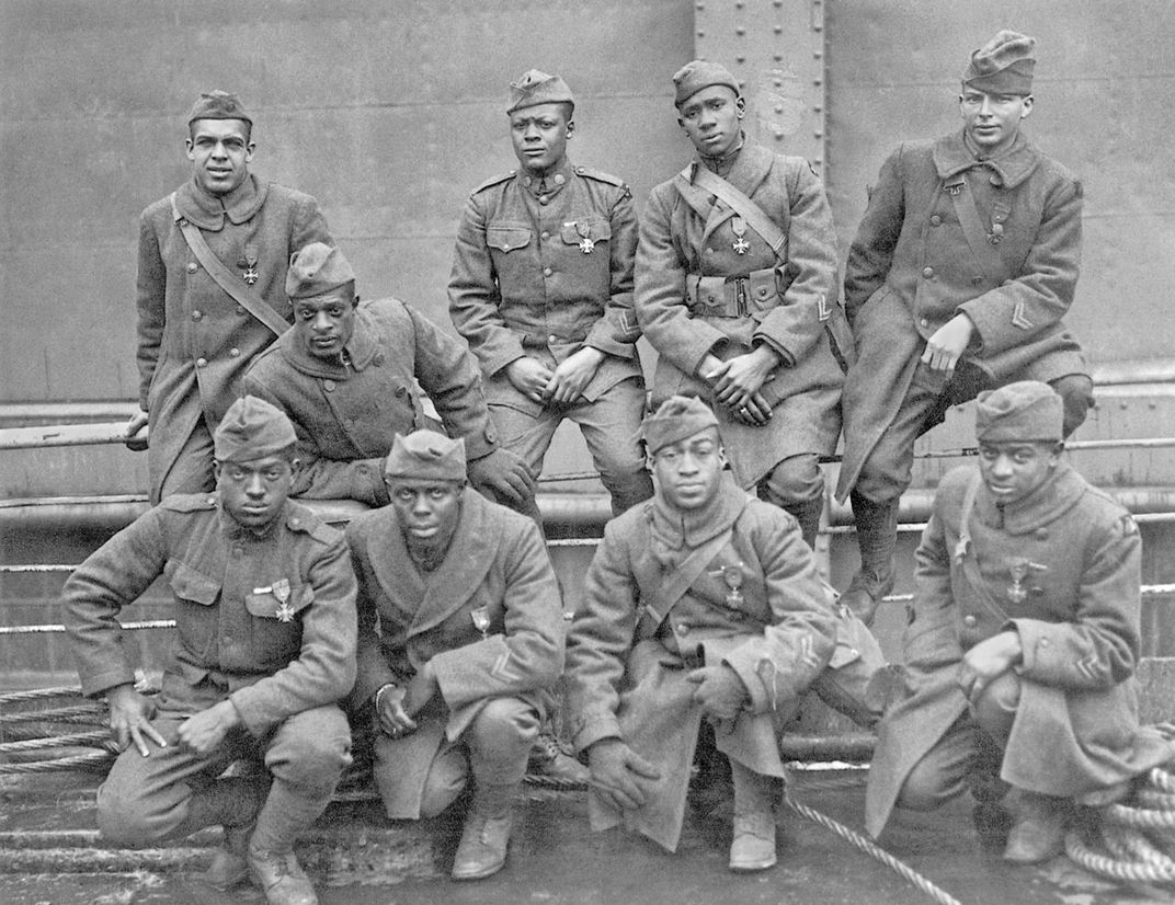 Group of Harlem Hellfighter soldiers
