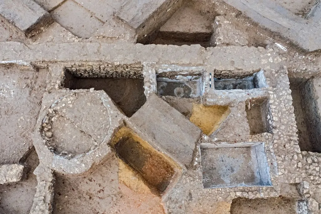 Garum Factory