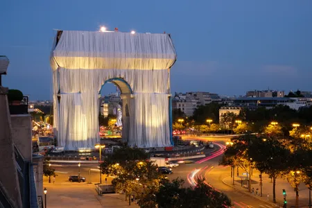 L&rsquo;Arc de Triomphe, Wrapped&nbsp;(Project for Paris, Place de l&rsquo;&Eacute;toile-Charles de Gaulle)&nbsp;is almost ready to enact its transformative magic on Paris from September 18 through October 3.