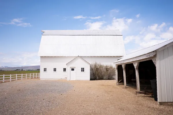Grandpa's Old Farm thumbnail