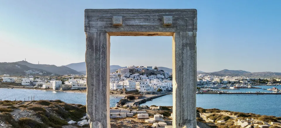  The Portara columns on Naxos 