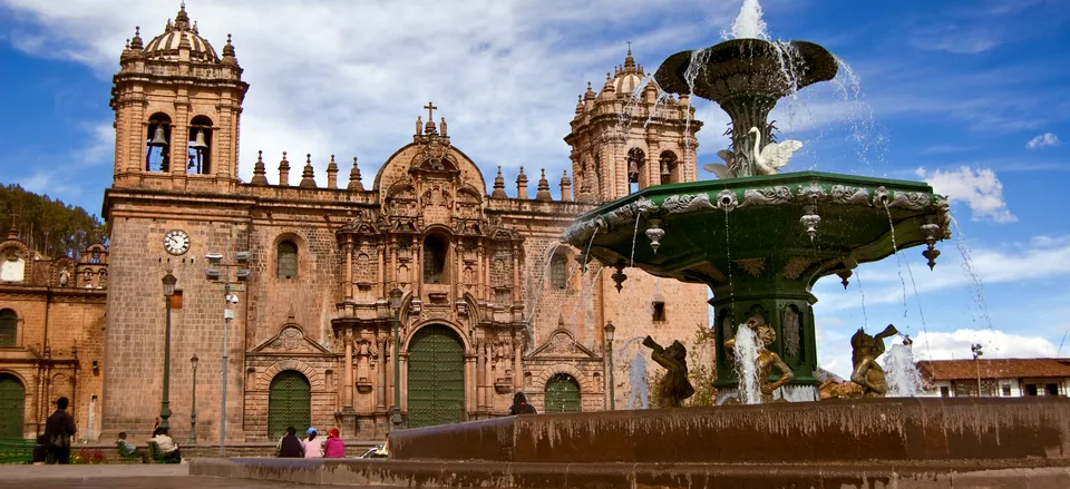  Cathedral in Cusco 