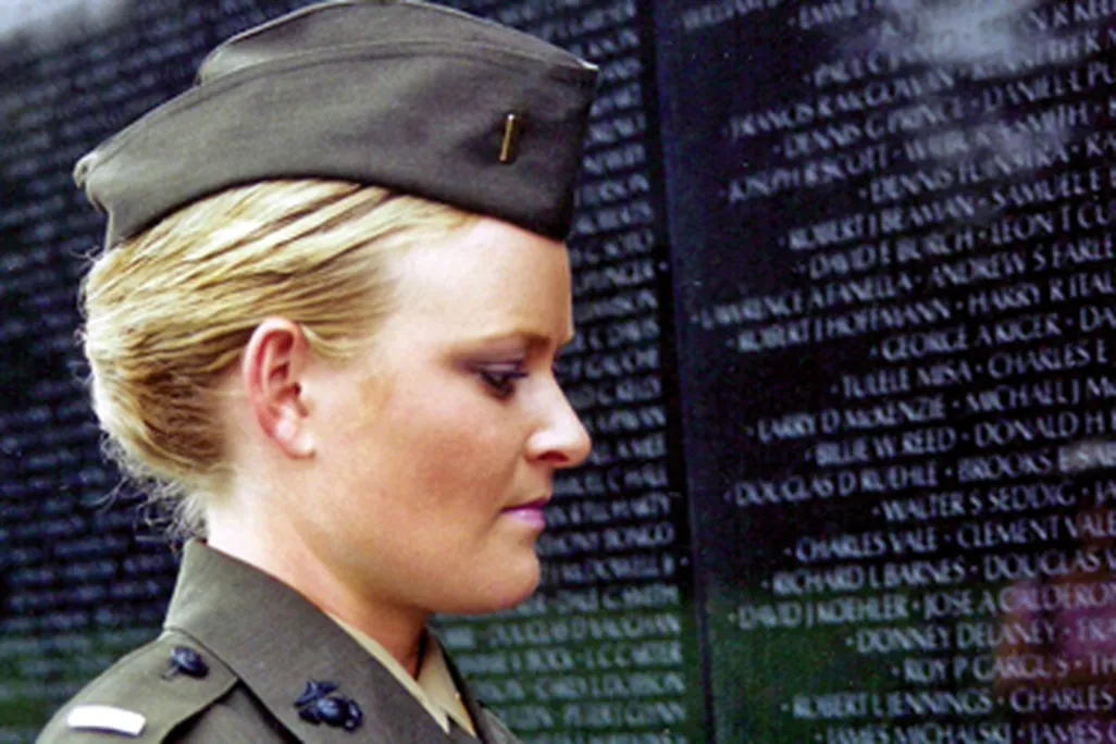 Lieutenant Elle Helmer, US Marine Corps, at the Vietnam War Memorial