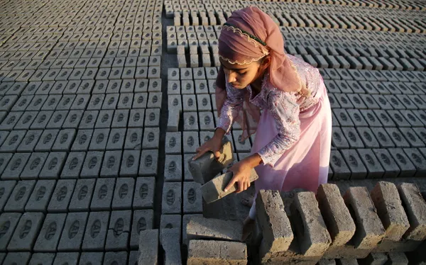 Brick girl thumbnail