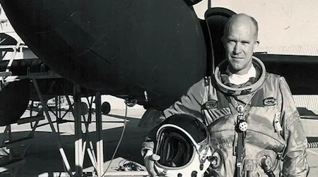 Retired Major General Ken Weir will present a special lecture at the Air and Space Museum.
