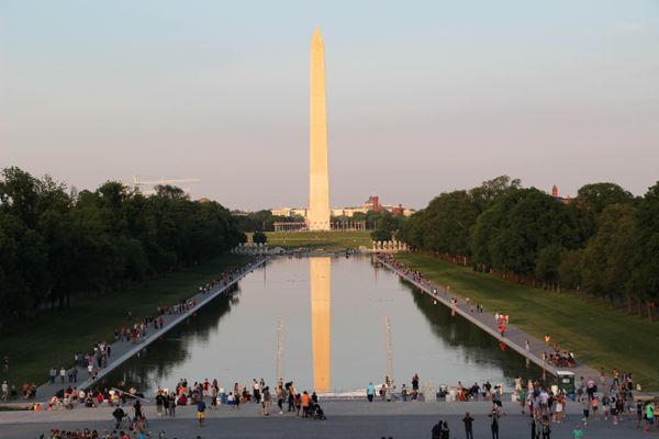Washington Monument.  thumbnail