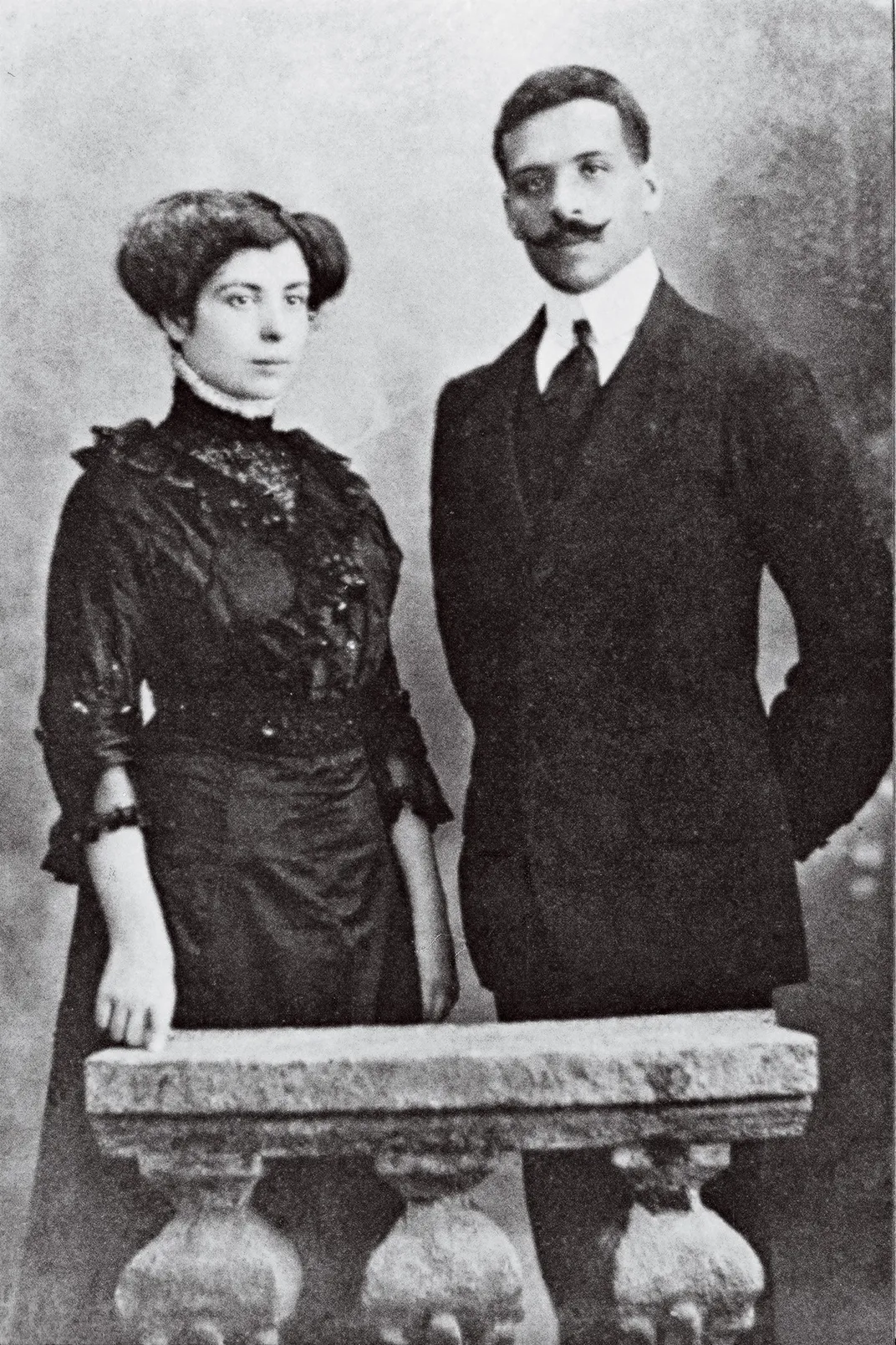 Sousa Mendes and his first wife, Angelina