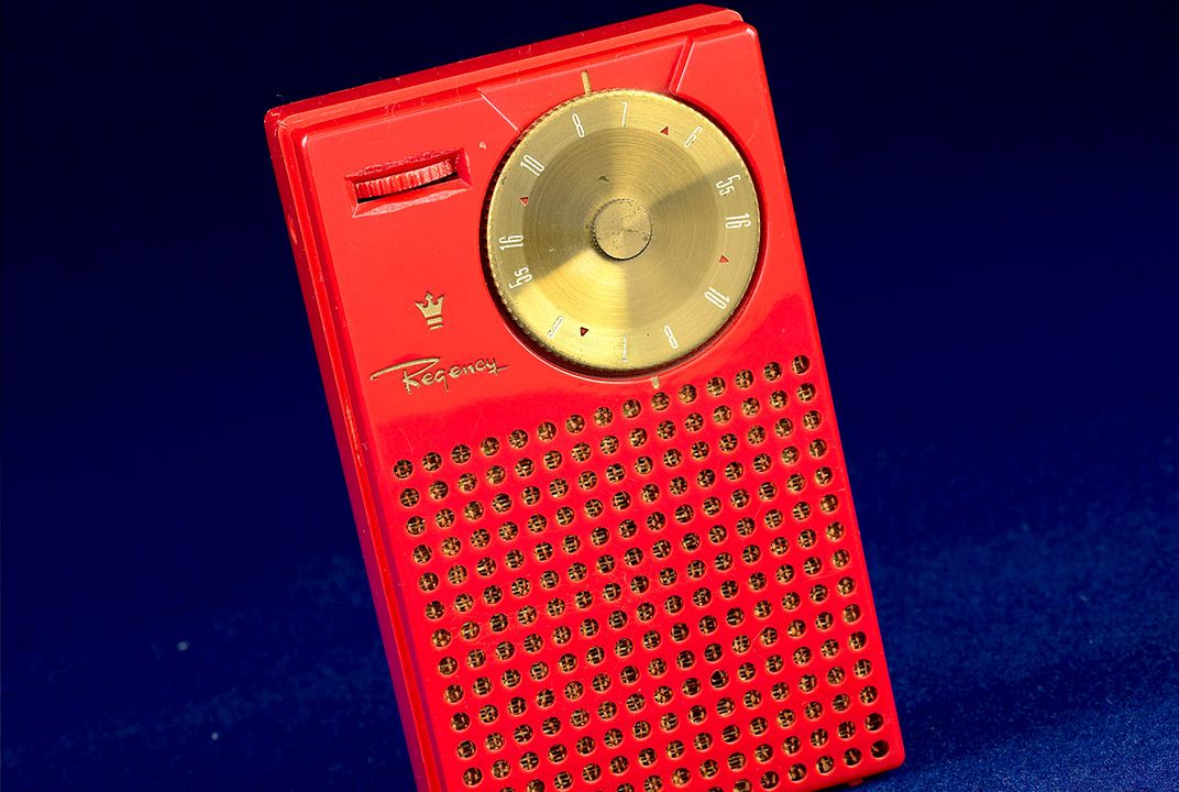How the Transistor Radio with Music for Your Pocket Fueled a Teenage Social  Revolution, At the Smithsonian