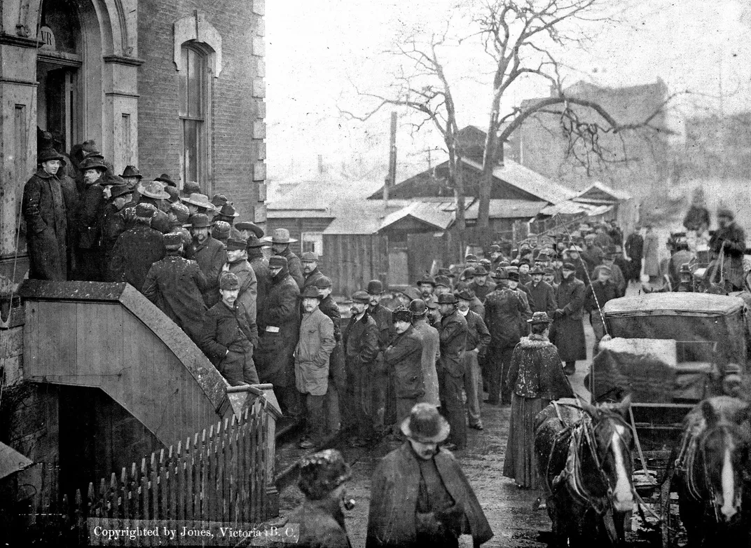 Prospectors buying miner's licenses in 1898