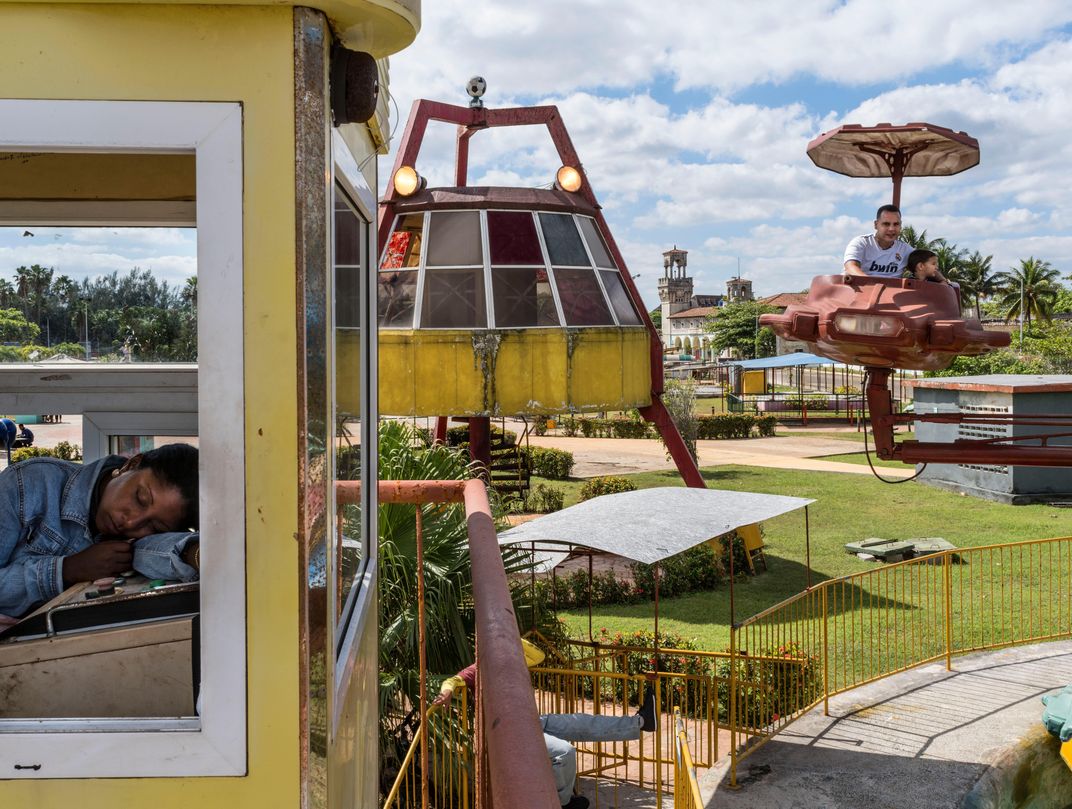 Carousel operator naps