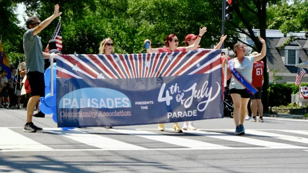 July Fourth Parade thumbnail