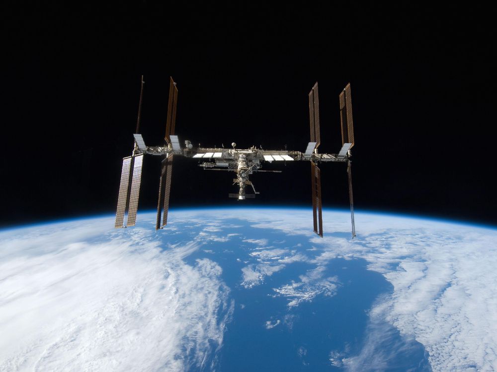 universe space station