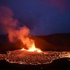 Why Hikers Are Clamoring to Photograph a Volcanic Eruption in Iceland, Despite Risks icon