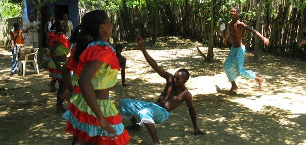 Students at Palenque Batata Dance and Music School