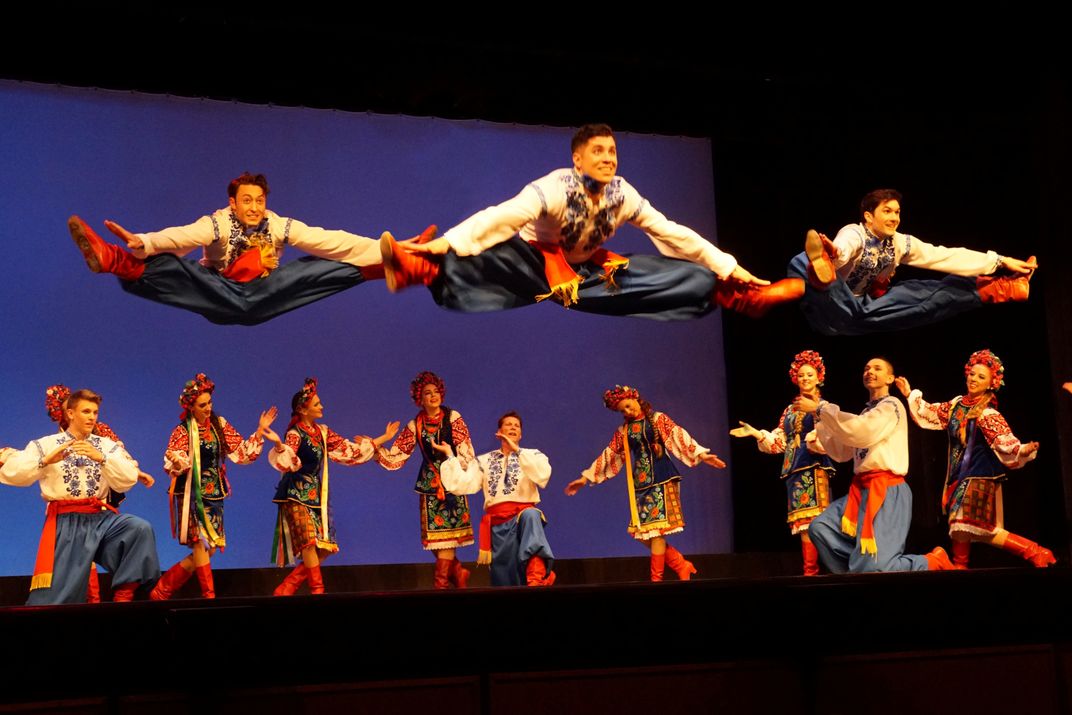 Jumping all together | Smithsonian Photo Contest | Smithsonian Magazine