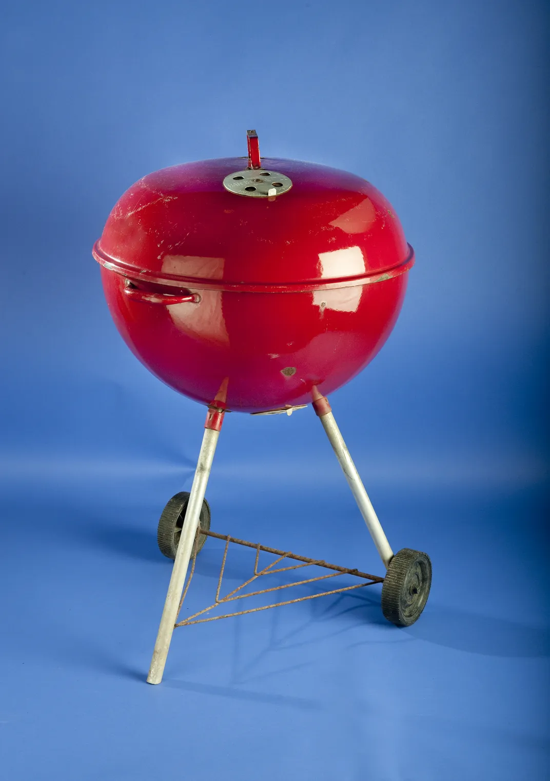 Weber kettle grill, around 1970