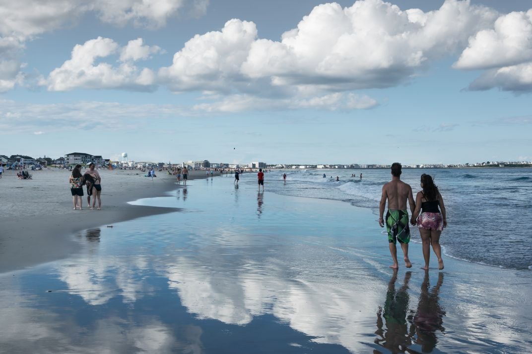 Catch Football, Hampton Beach NH | Smithsonian Photo Contest ...